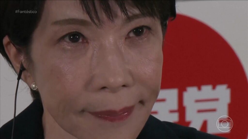 Primeira-ministra do Japão promete 'mudança importante de política' após vitória nas eleições legislativas