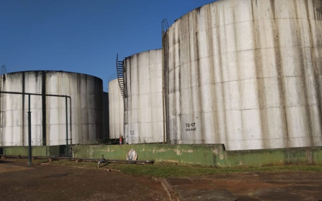 Apreensão de cachaça em SP: 7,2 milhões de litros sem registro