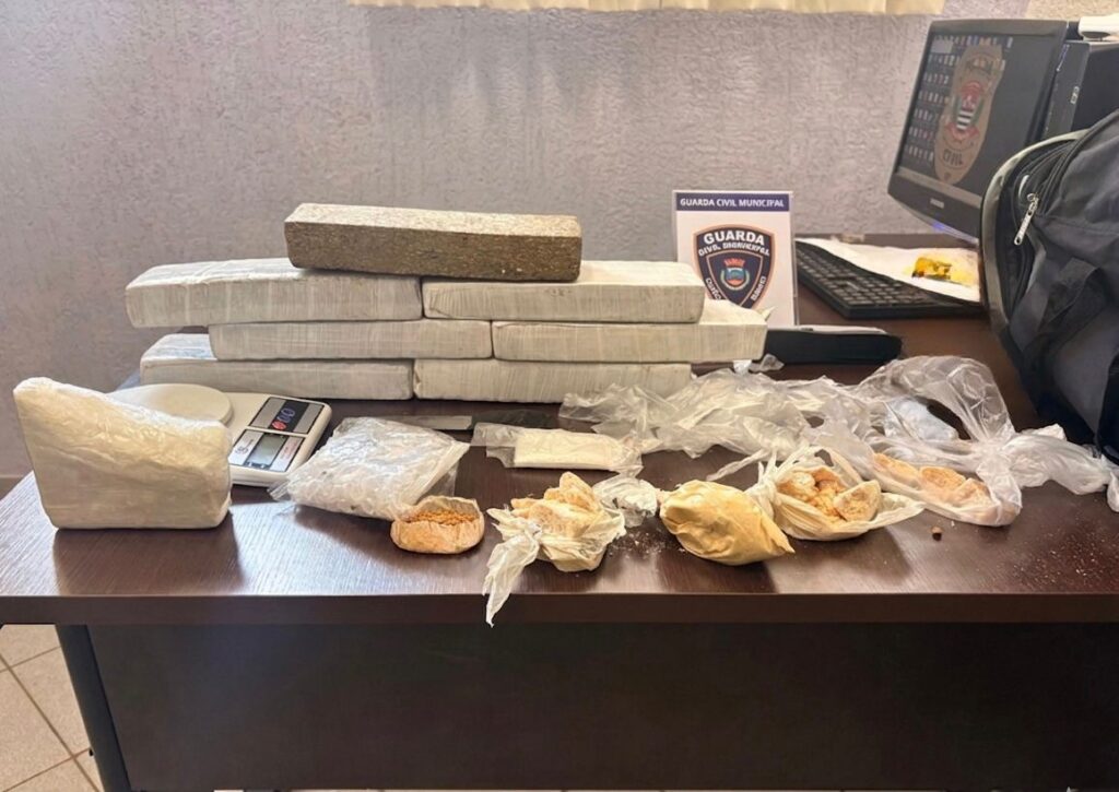 Operações em Capão Bonito e Itapetininga apreendem drogas e prendem quatro suspeitos