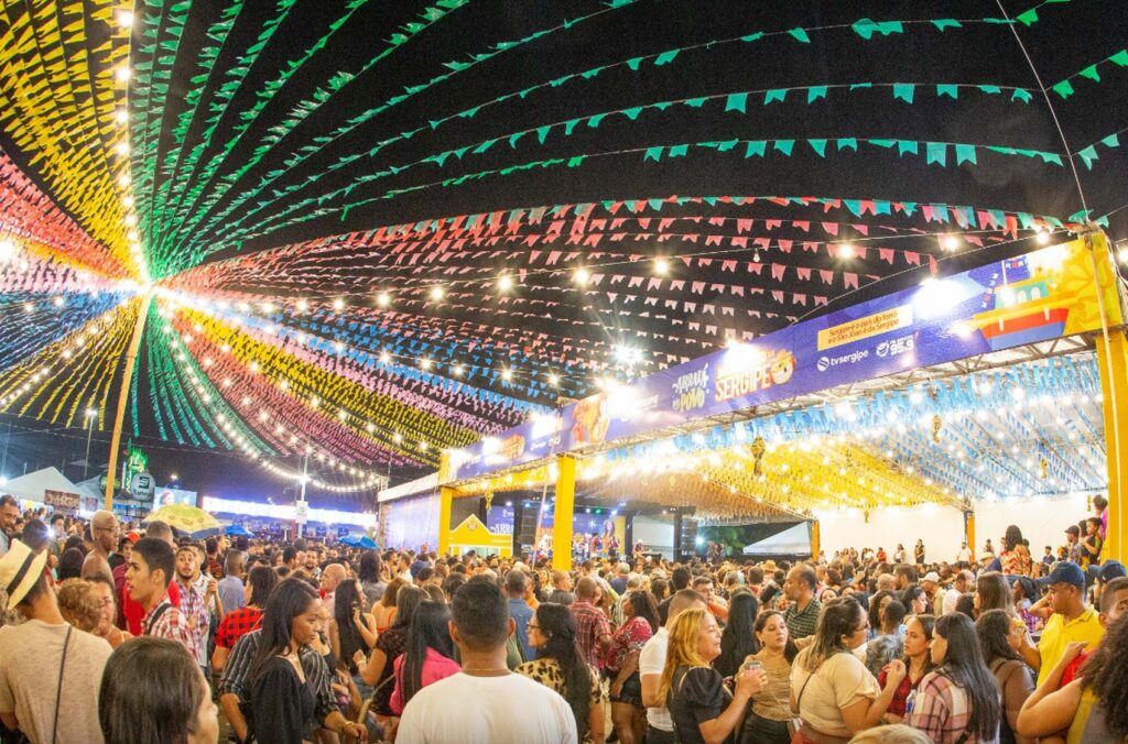Arraiá do Povo e Vila do Forró: edital abre vagas para comércio
