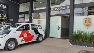Mulher transexual morre após ser estrangulada em Mogi das Cruzes; namorado é preso