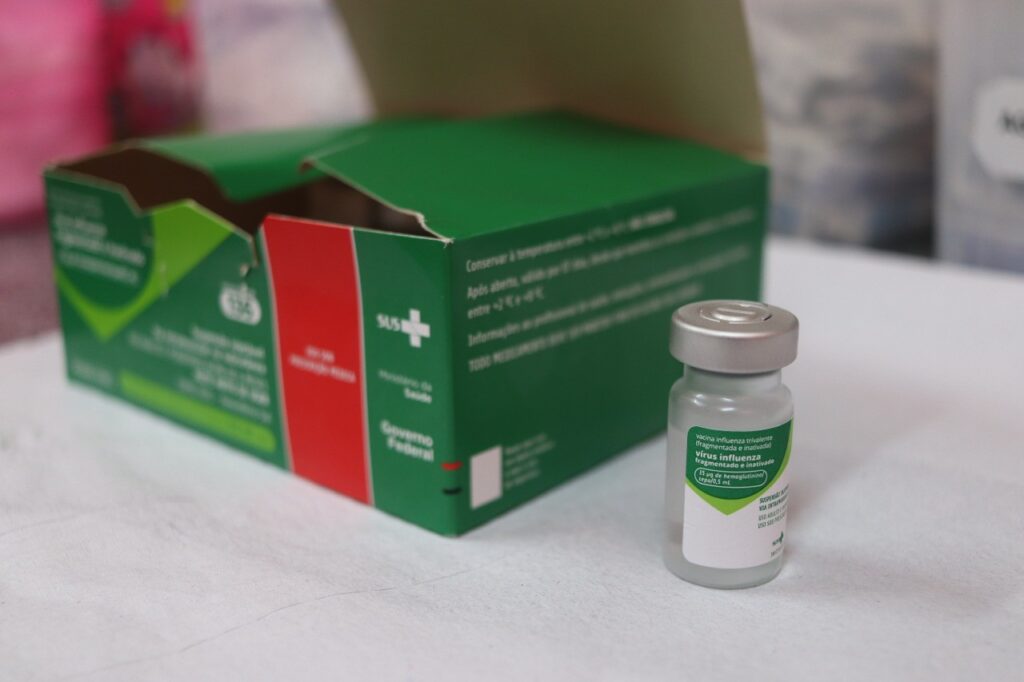 Bauru mantém vacinação contra gripe para toda população enquanto houver doses; veja onde se imunizar