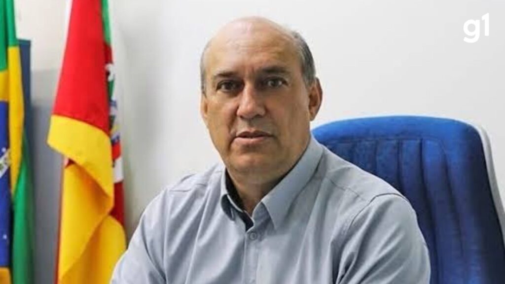 Ex-prefeito de cidade do RS é morto a tiros na saída de clube