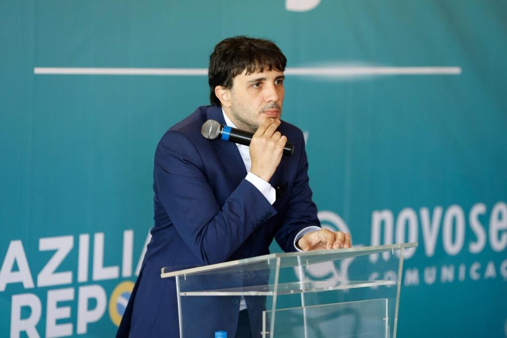 Renan Santos: o outsider candidato à Presidência - O Assunto #1766
