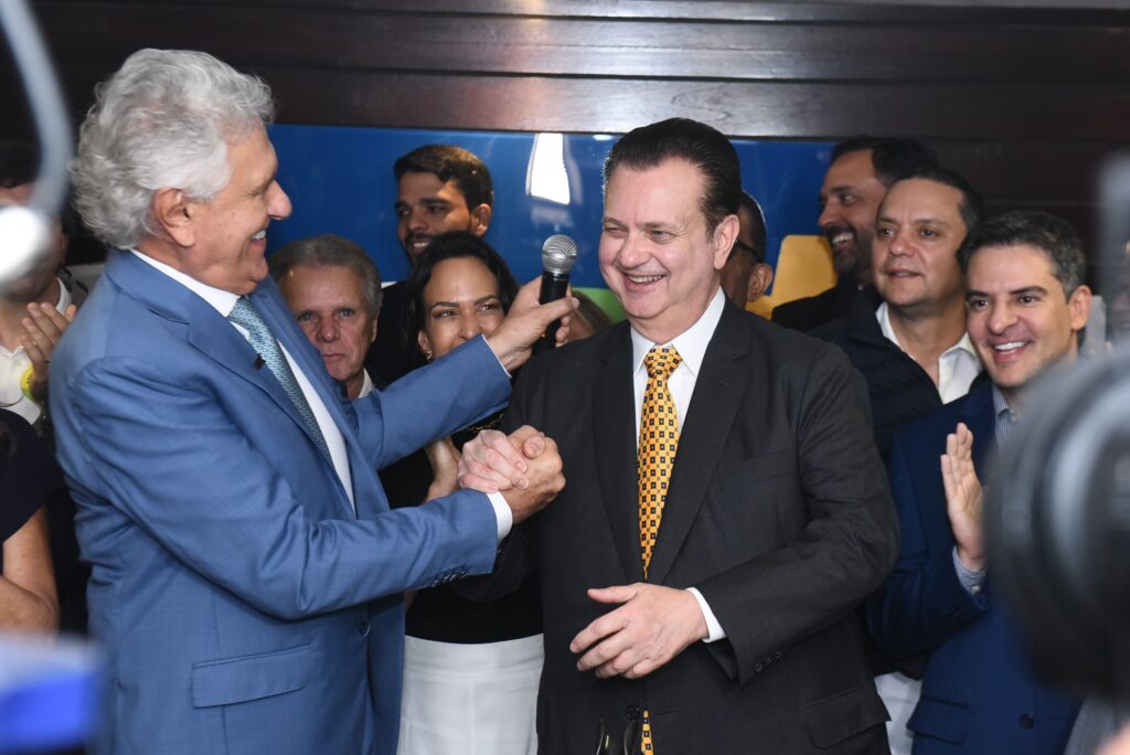 Sem alianças, chapa pura do PSD à Presidência limita fundo eleitoral e tempo de TV de Caiado