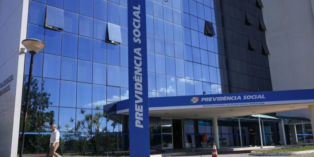 Aposentados sem biometria facial já podem contratar empréstimo consignado pelo aplicativo do INSS