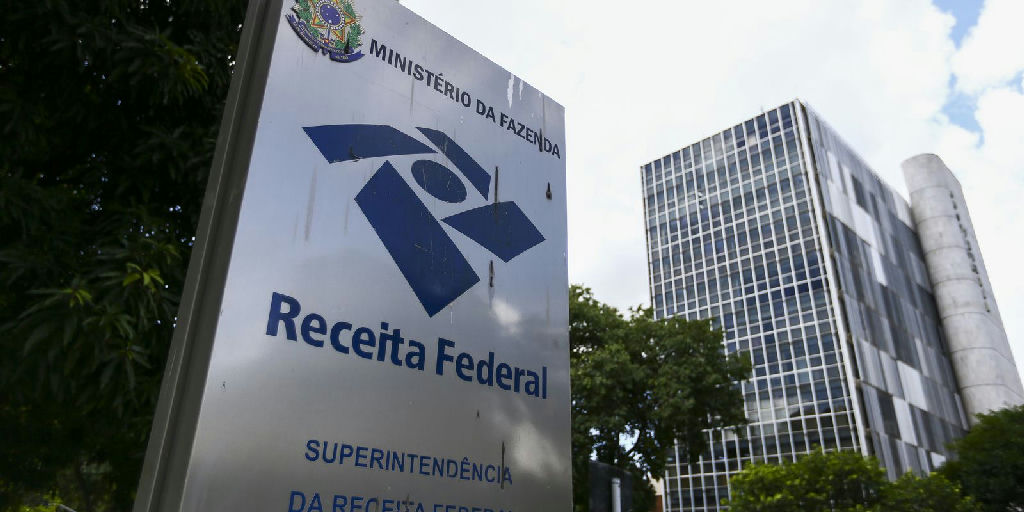 Arrecadação com IR sobre dividendos soma R$ 3,1 bilhões e mantém governo em alerta
