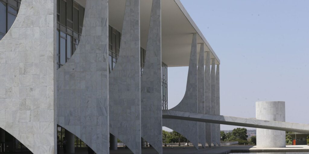 Entenda as funções do presidente e do vice-presidente da República nas eleições