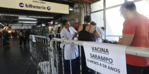 Ministério da Saúde intensifica vacinação contra sarampo após novos casos em São Paulo