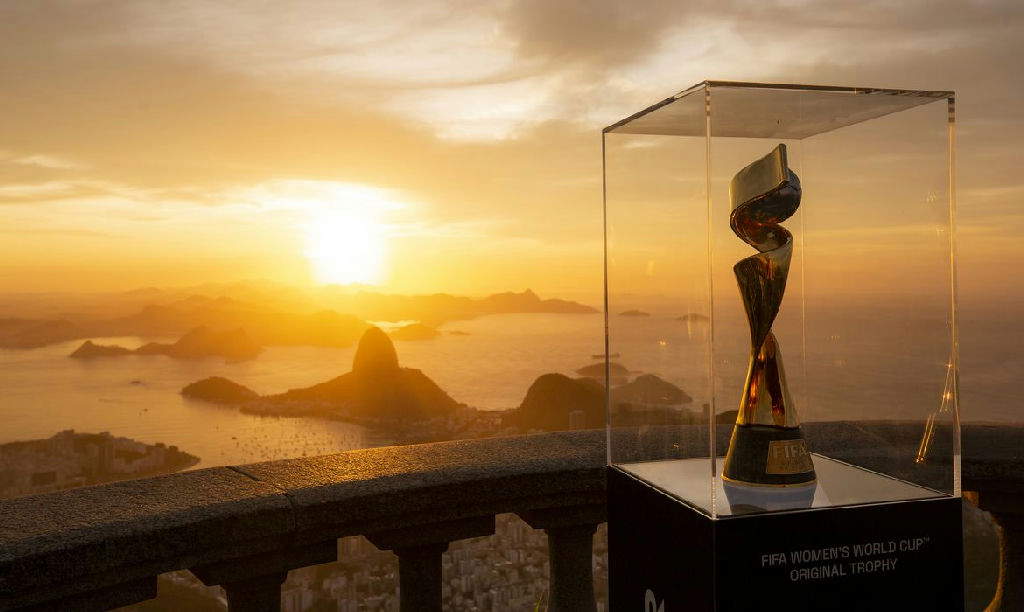 Brasil busca 6 mil voluntários para a Copa do Mundo Feminina de 2027 com inscrições abertas pela Fifa