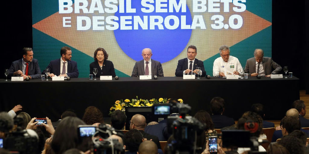 Governo federal lança Desenrola 3.0 com compra direta de dívidas da população