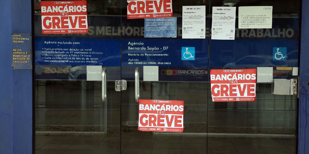 Greve nacional dos bancários da Caixa continua após rejeição de proposta final