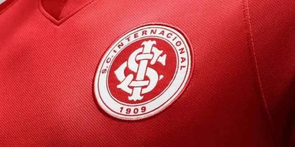 Internacional prepara investimento milionário para garantir permanência de Rodrigo Villagra
