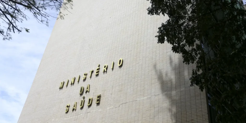 Ministério da Saúde amplia vacinação contra HPV para crianças vítimas de violência a partir de 2 anos