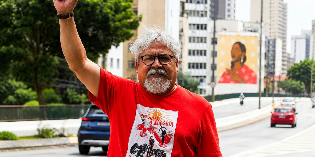 Plano de governo de Edmilson Costa prevê fim da escala 6x1 e jornada semanal de 30 horas