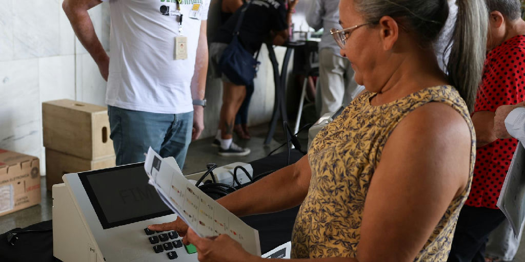 Tre-rj envia 1,4 milhão de colas eleitorais para acelerar votação nas eleições de 2026