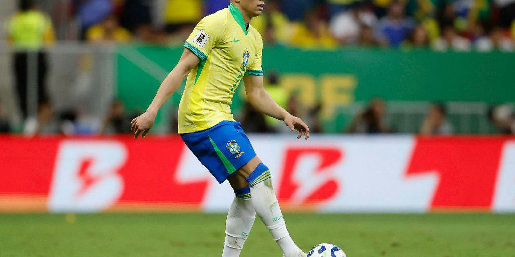 Vanderson é convocado para a Seleção Brasileira após corte de Wesley