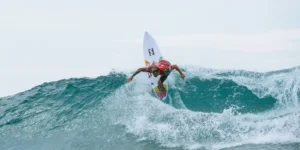 WSL cancela etapa de Abu Dhabi no circuito mundial de surfe de 2026
