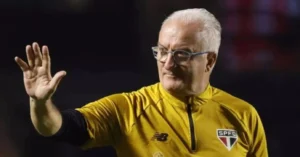 Dorival Júnior promove mudança no São Paulo e aposta em jovem para substituir Luciano