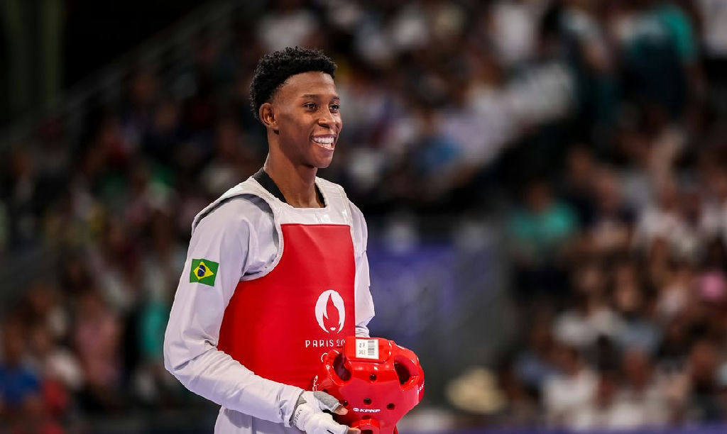 Henrique Marques brilha em Paris e conquista o ouro no Grand Prix de taekwondo