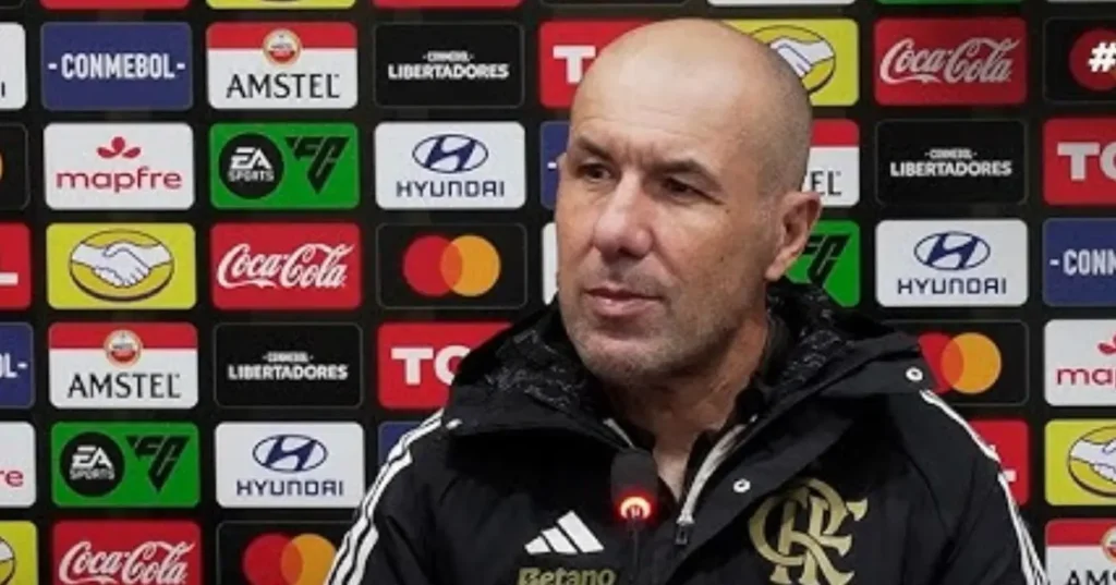 Leonardo Jardim define data de saída do Flamengo e futuro gera incertezas