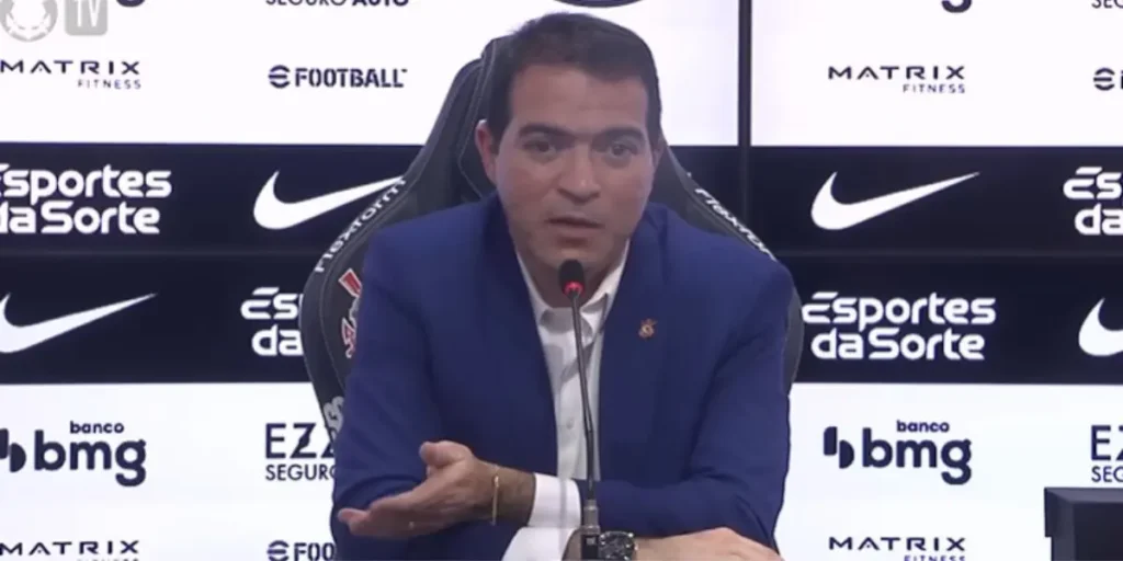 Marcelo Paz articula renovação de volante e projeta futuro financeiro do Corinthians
