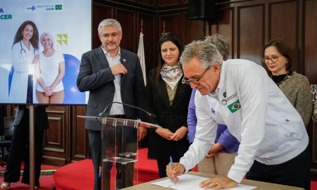 Ministério da Saúde inicia distribuição de remédios oncológicos no SUS