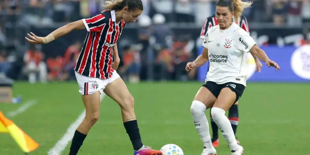 Morumbis recebe clássico entre São Paulo e Corinthians pela final do Brasileirão Feminino 2026