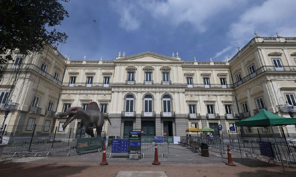 Museu Nacional da UFRJ recebe novo aporte de R$ 10 milhões para reconstrução