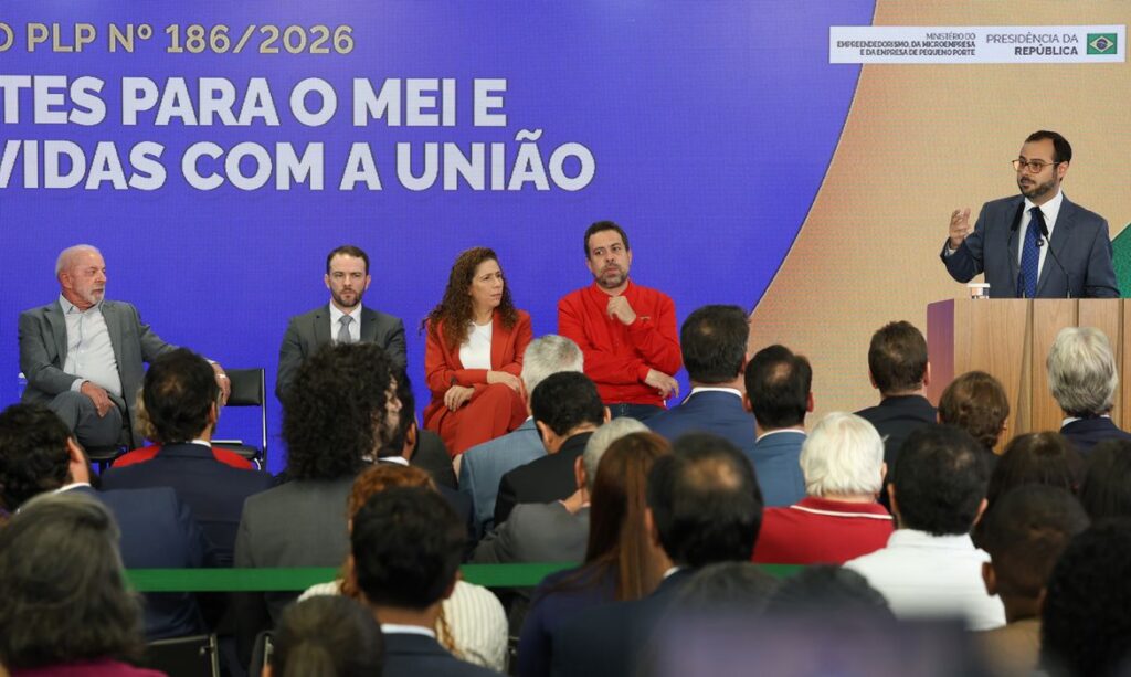 Nova lei altera regras para microempreendedores e prevê perdão de débitos