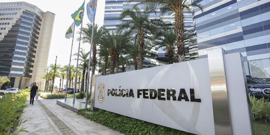PF desmente suposto depoimento de Daniel Vorcaro sobre Lula e AGU contesta revista