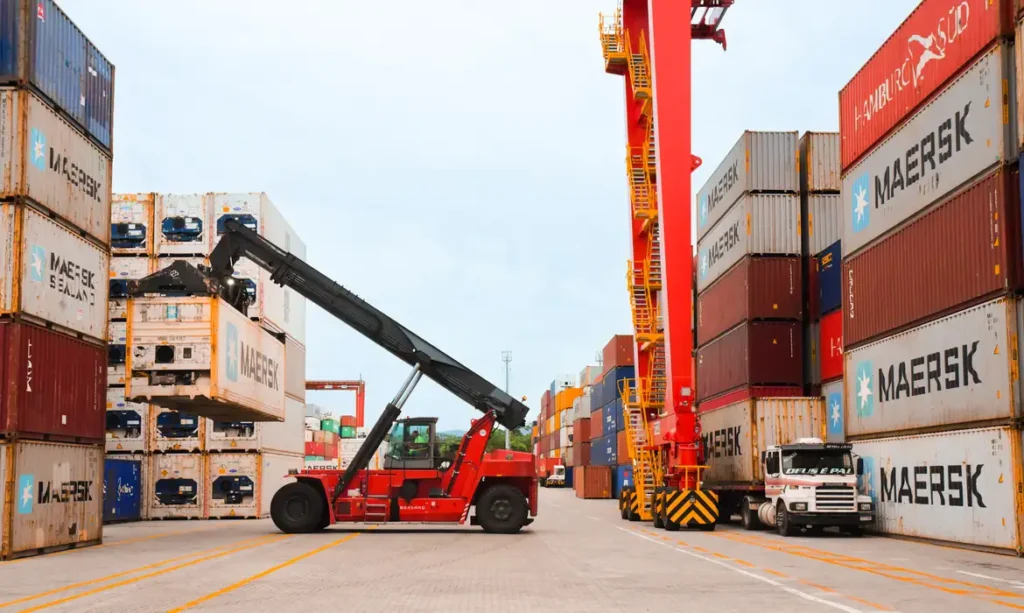 Plano Brasil Soberano injeta R$ 6,49 bi no apoio a exportadores com crédito extraordinário