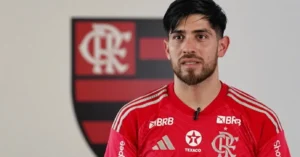 Rossi encaminha conversas para definir permanência e renovação no Flamengo