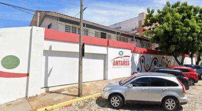Aluno desmaiou 5 min após beber mistura de álcool com remédios em escola de Fortaleza, diz mãe