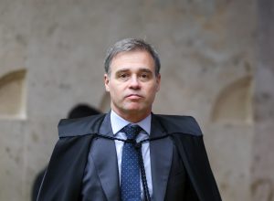 CPMI do INSS cancela sessão que ouviria presidente da Contag