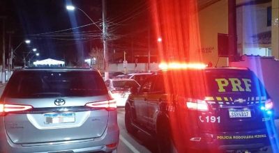 Carro com registro de furto é recuperado na Via Dutra, em Piraí