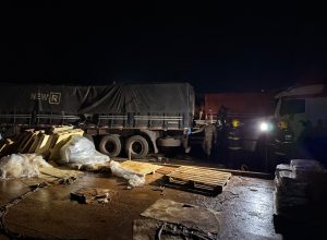Casal morre esmagado por caminhão durante atracação de balsa em porto de Santarém