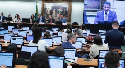 Comissão na Câmara vota relatório da PC sobre o fim da escala 6x1