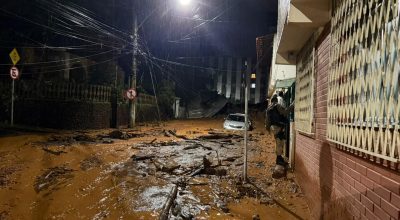Desabamentos e soterramentos mobilizam equipes de resgate em vários bairros de Juiz de Fora
