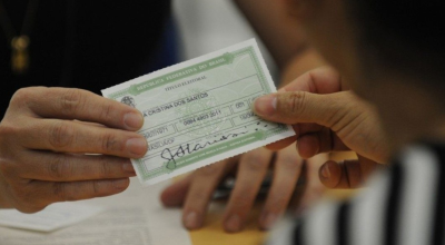 Eleitores do DF podem regularizar título sem agendamento prévio nesta quarta (6); prazo termina hoje