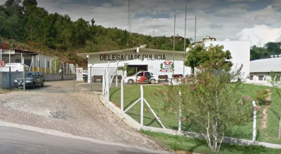 Mulher morre em acidente entre carro e carreta em rodovia de Jarinu