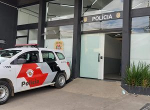 Mulher transexual morre após ser estrangulada em Mogi das Cruzes; namorado é preso