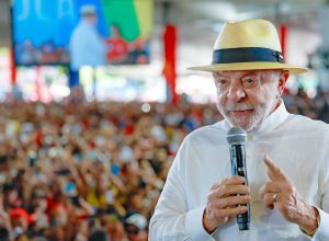 Novas revelações sobre Lulinha e Marcola incomodam Lula, e PT vai usar contato entre Vorcaro e Flávio Bolsonaro para contra-atacar