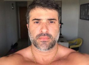 Piloto de helicóptero baleado no Rio tem complicações em cirurgia