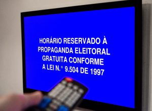 Tempo de TV abre disputa por apoio de partidos do ‘Centrão’; veja quanto tempo cada sigla terá de propaganda para presidente