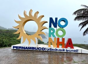 Temporal em Fernando de Noronha cancela cinco voos e fecha pontos turísticos; VÍDEO