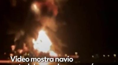 VÍDEO mostra petroleiro engolido por chamas após ataque no Iraque