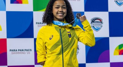Alessandra Oliveira brilha com recorde mundial no Parapan-pacífico de natação