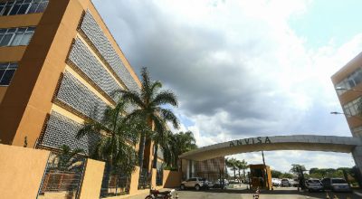 Anvisa ordena recolhimento de cosméticos e saneantes irregulares em todo o país