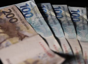 Arrecadação federal avança em setembro e atinge marca expressiva